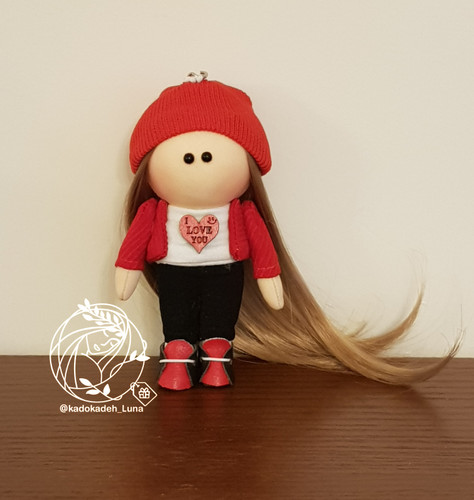 جاسوئیچی عروسک روسی دختر با موی مواج طلایی