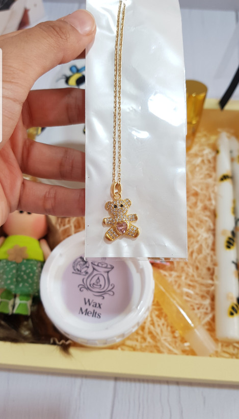 گردنبند طلایی خرسی بسیار زیبا و درخشان